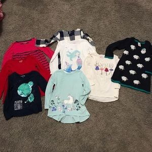 Lot of 4 clothes girl!